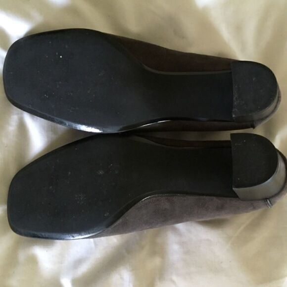 Liz Claiborne slip ins - Picture 2 of 3